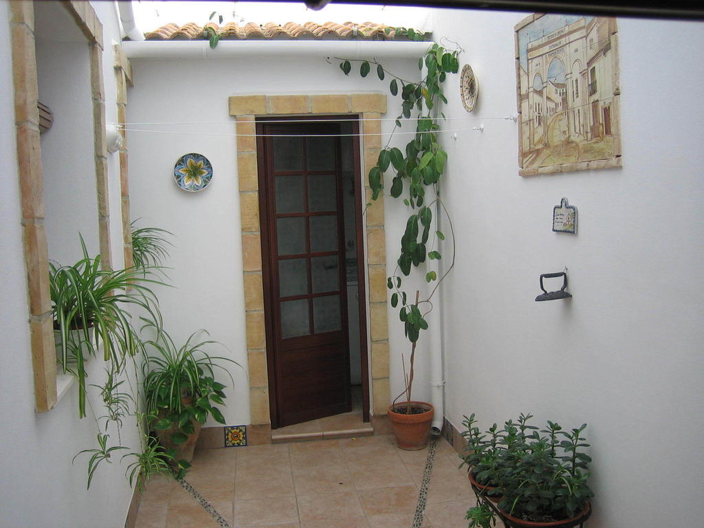 Casa Rural La Villa Castro del Río エクステリア 写真